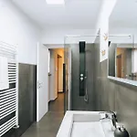 - Edelweiss Апартаменты *