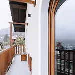 - Edelweiss Апартаменты Аоста