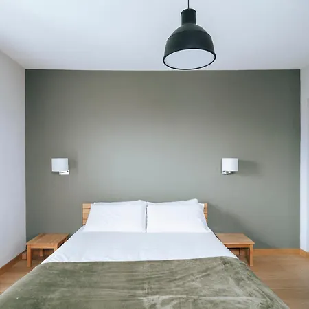 - Edelweiss Apartment *